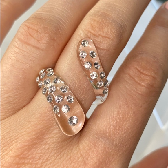 Acrylic Crystal Ring Embellished With Genuine“Crystal Stone Elements, New! - Picture 7 of 12
